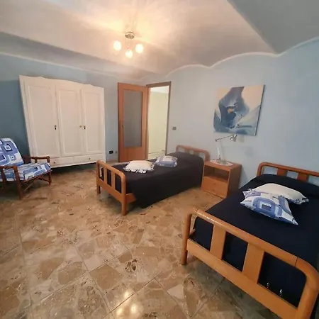 Casa Milu - At Your Complete Disposal * Mango