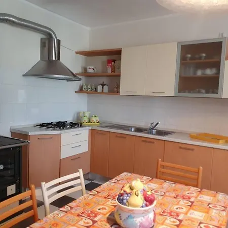 Semesterbostad Casa Milu *